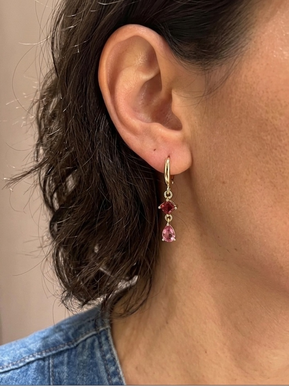 Huggie HOOPS Petit drop earrings